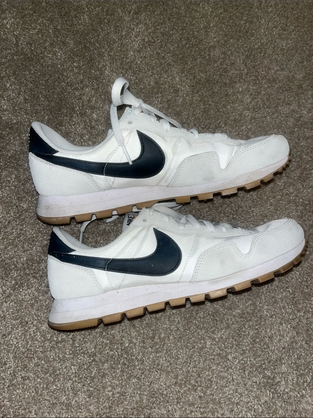 Nike Air Pegasus Men’s White Sneakers with Black Swoosh and Gum Sole